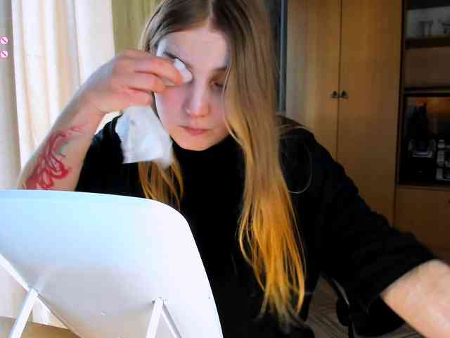 kikiiimorazzz webcam