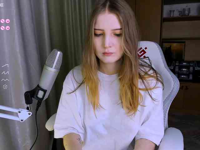 kikiiimorazzz webcam