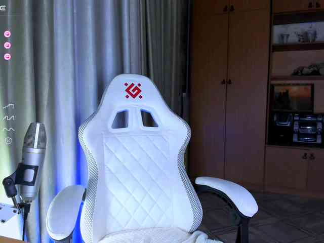 kikiiimorazzz webcam