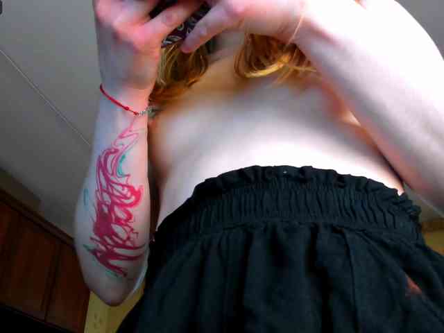 kikiiimorazzz webcam