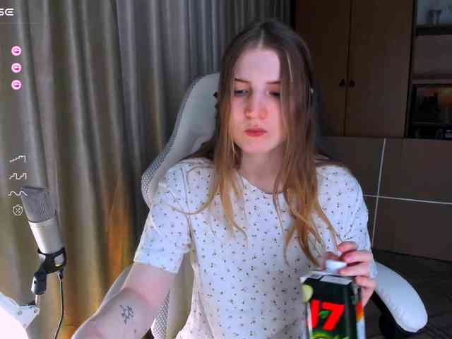 kikiiimorazzz webcam