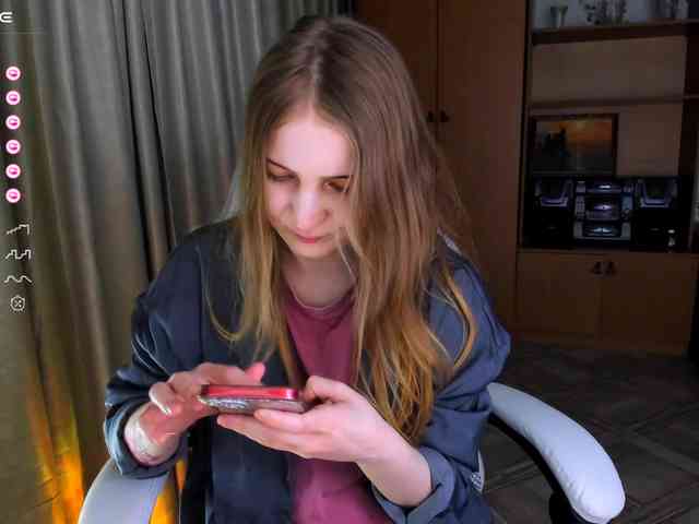 kikiiimorazzz webcam