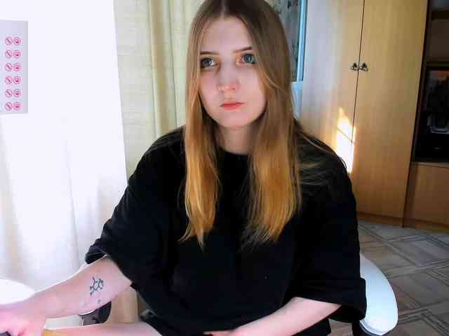 kikiiimorazzz webcam