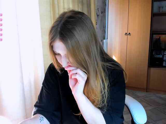 kikiiimorazzz webcam