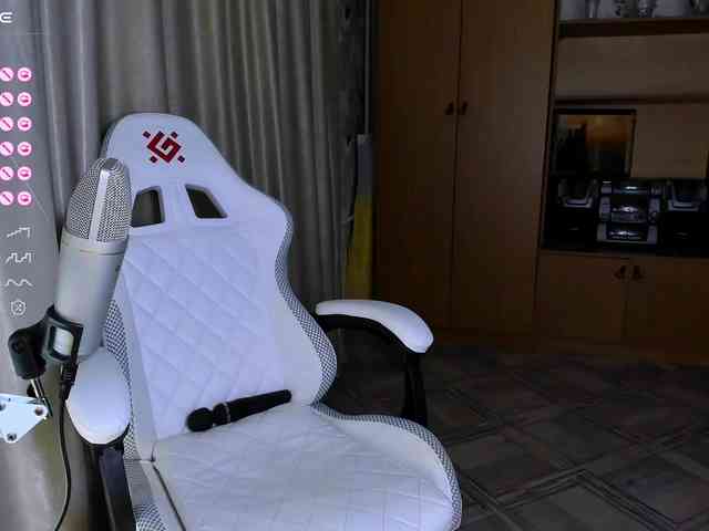 kikiiimorazzz webcam