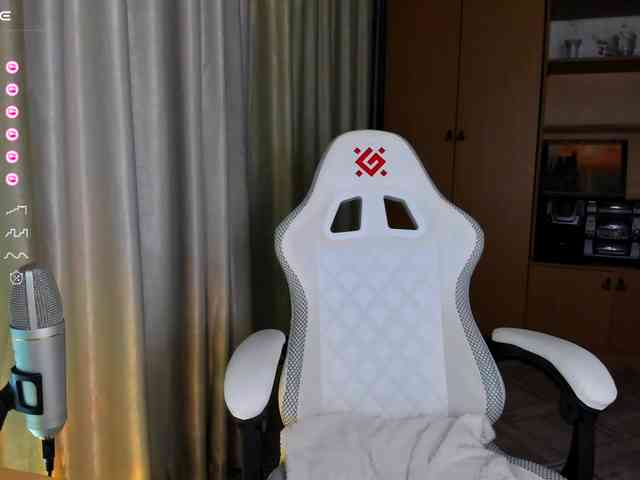 kikiiimorazzz webcam