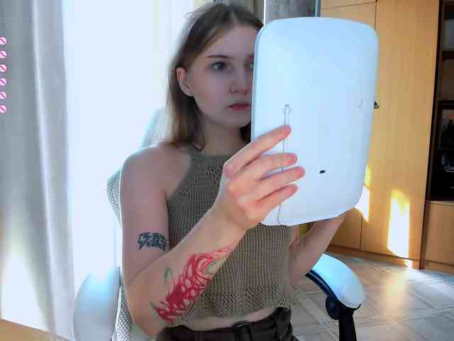 kikiiimorazzz webcam