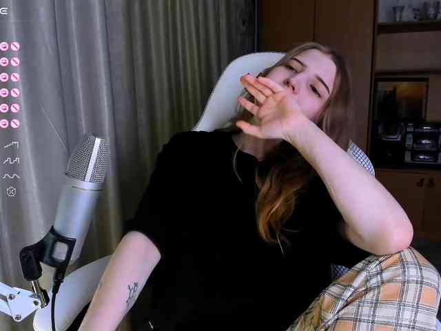 kikiiimorazzz webcam