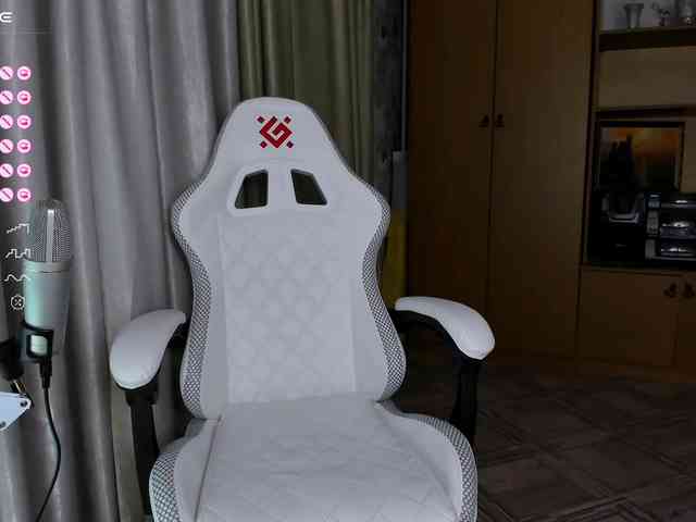 kikiiimorazzz webcam