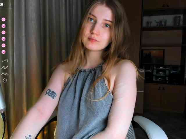 kikiiimorazzz webcam