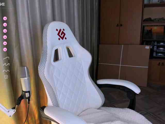 kikiiimorazzz webcam