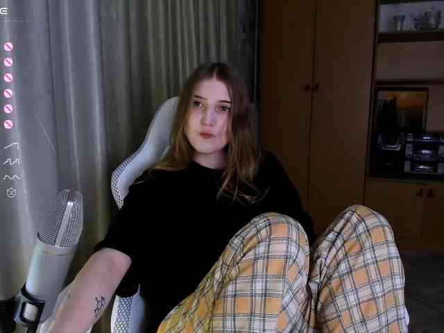 kikiiimorazzz webcam