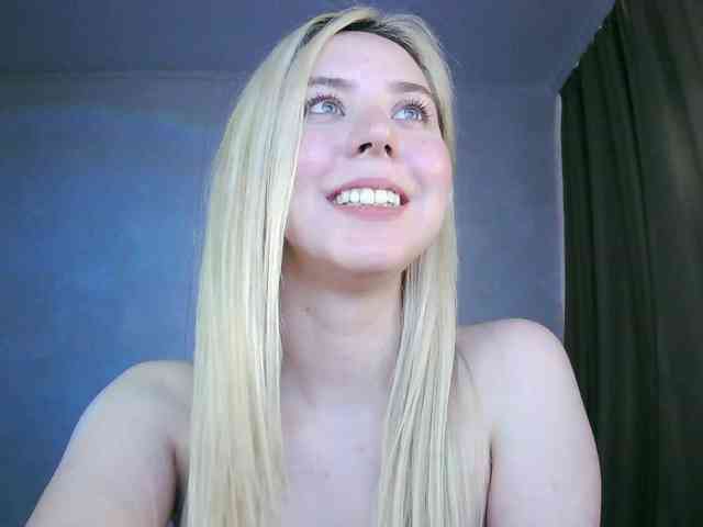 Lulu-Mariette Live Webcam on BongaCams