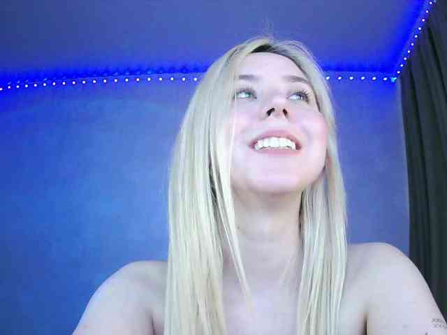 Lulu-Mariette Live Webcam on BongaCams