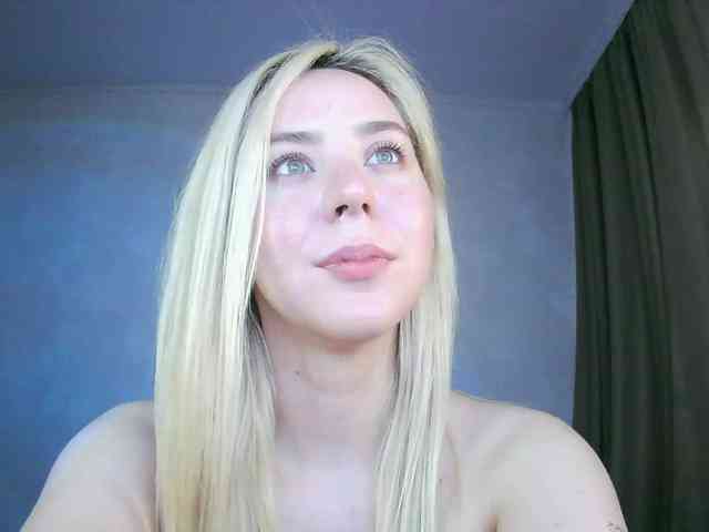 Lulu-Mariette Live Webcam on BongaCams