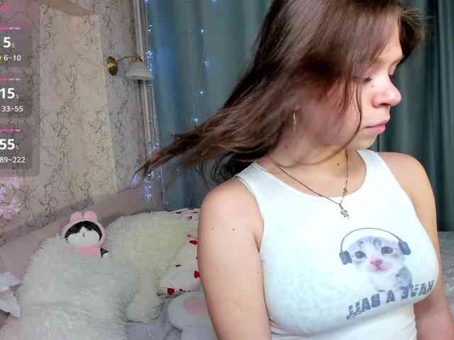 KylieDaHatton webcam