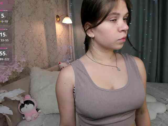 KylieDaHatton webcam