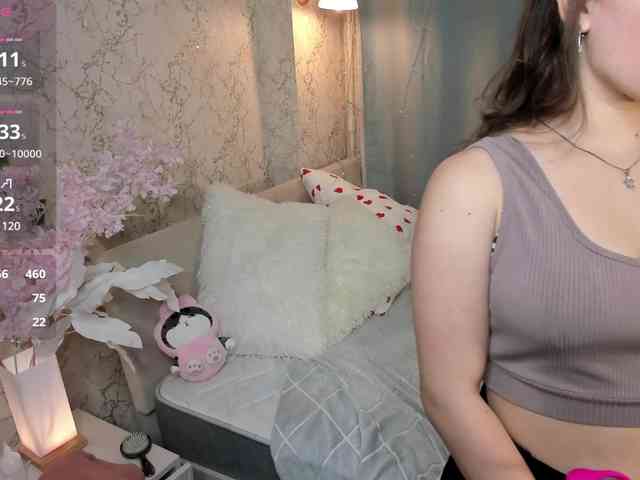 KylieDaHatton webcam