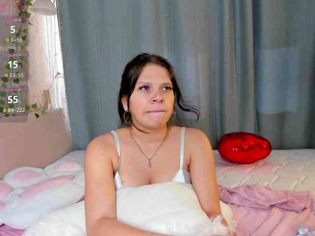 KylieDaHatton webcam