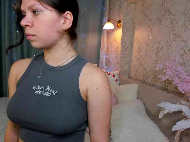 KylieDaHatton webcam
