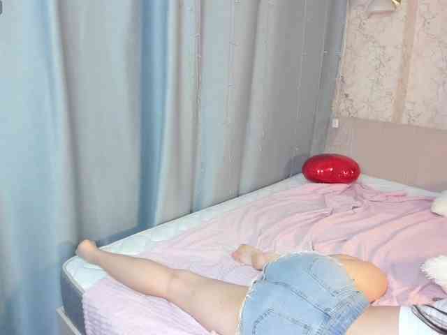 KylieDaHatton webcam