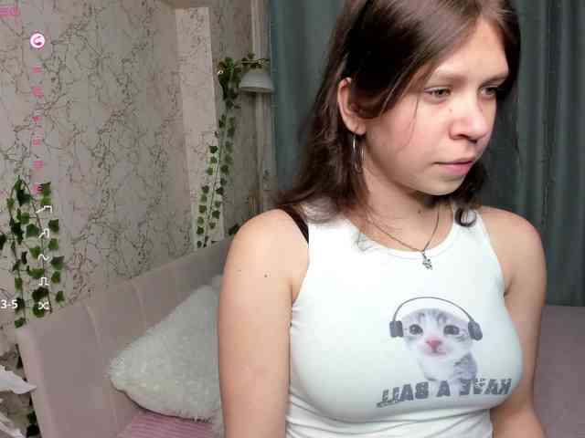 KylieDaHatton webcam