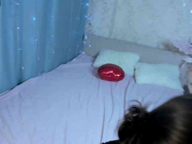 KylieDaHatton webcam