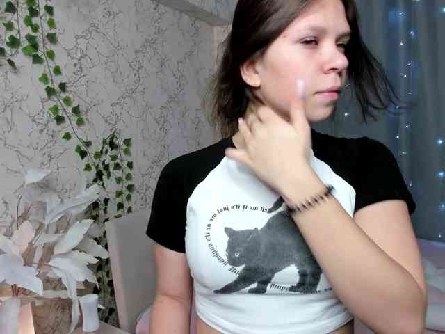 KylieDaHatton webcam