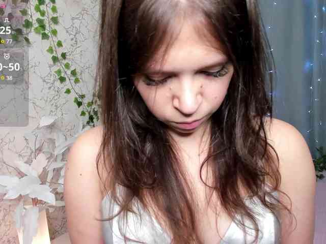 KylieDaHatton webcam