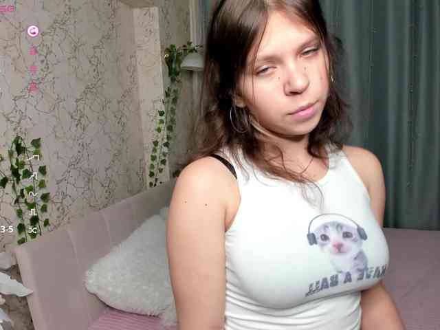 KylieDaHatton webcam