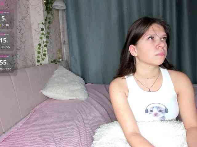 KylieDaHatton webcam