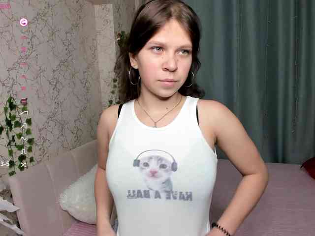 KylieDaHatton webcam