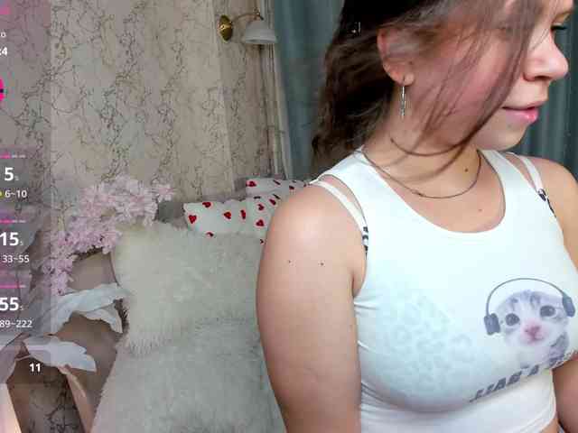 KylieDaHatton webcam