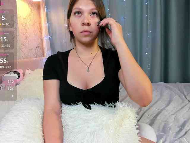 KylieDaHatton webcam