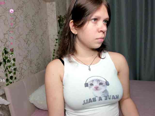 KylieDaHatton webcam