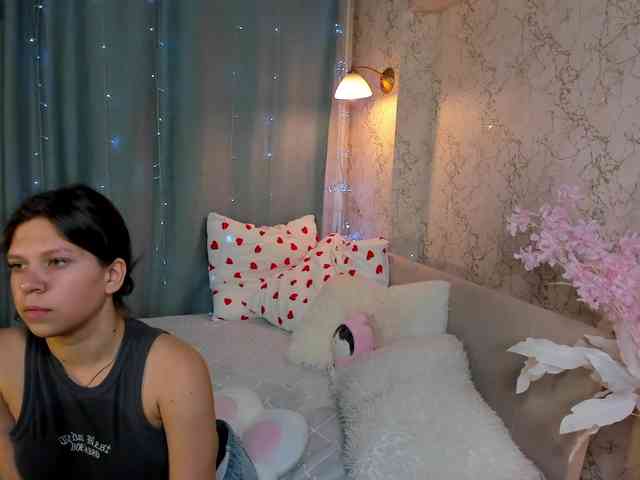 KylieDaHatton webcam