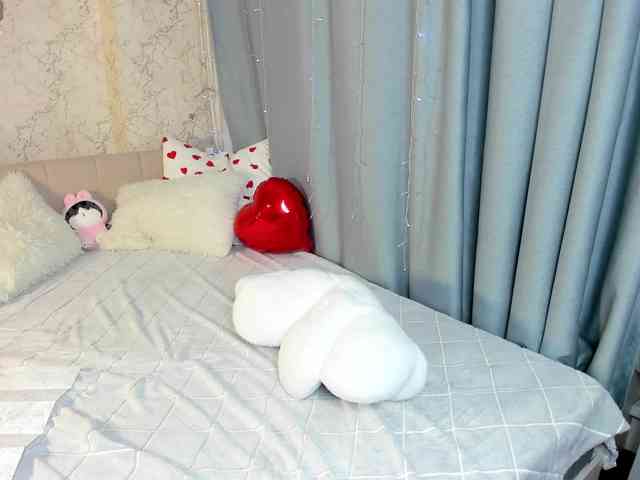 KylieDaHatton webcam