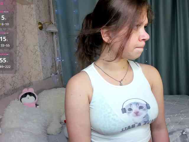 KylieDaHatton webcam