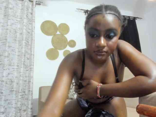 Sexxytwinies webcam