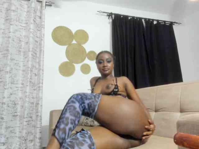 Sexxytwinies webcam