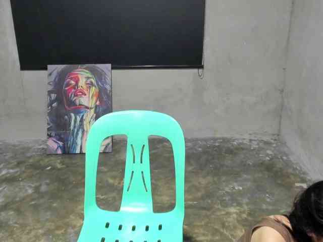 UCantResistME webcam