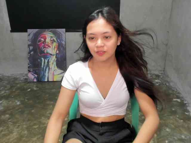 UCantResistME webcam
