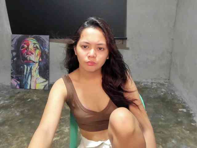 UCantResistME webcam