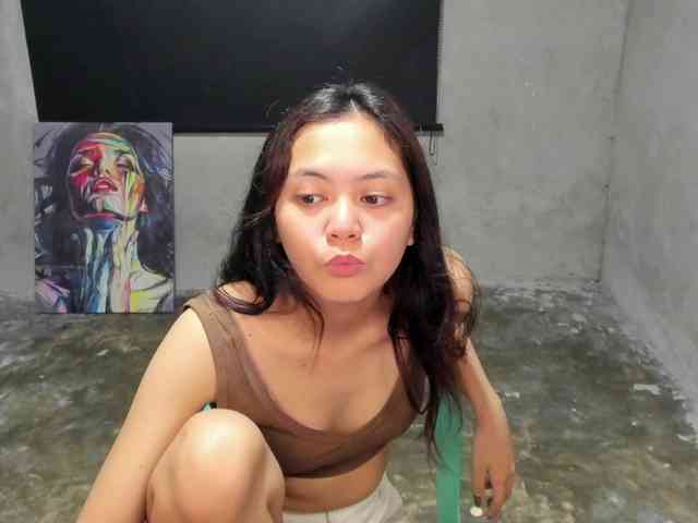 UCantResistME webcam