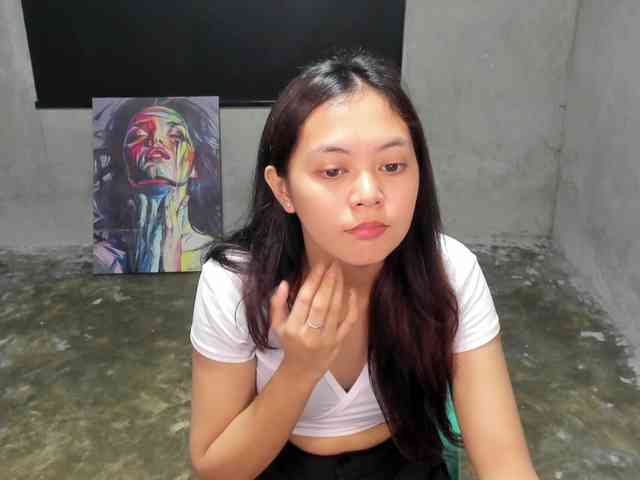 UCantResistME webcam