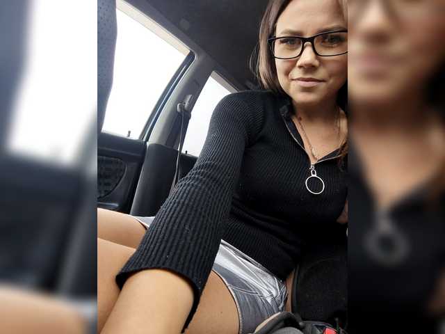 Victoria03's BongaCams show and profile