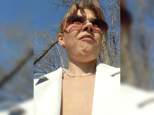 Victoria03's BongaCams show and profile