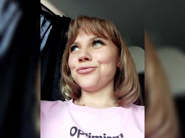 Victoria03's BongaCams show and profile