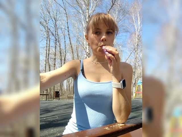 Victoria03's BongaCams show and profile