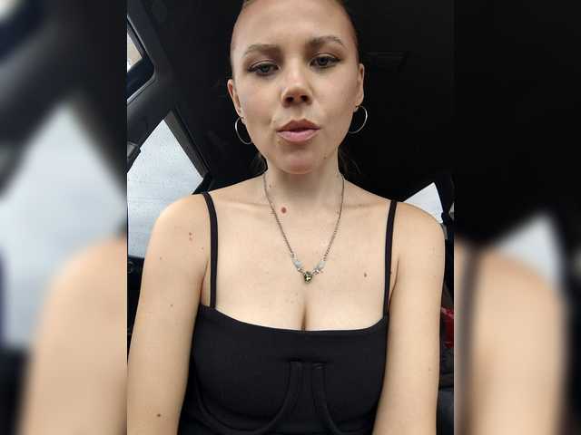 Victoria03's BongaCams show and profile